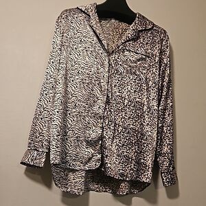BB Dakota by Steve Madden Pajama top ONLY